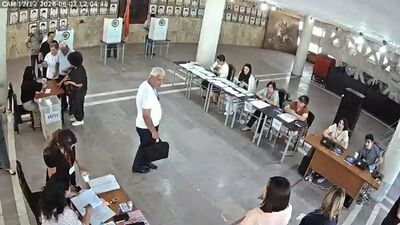 Camera 12-12