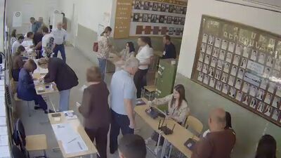 Camera 15-9